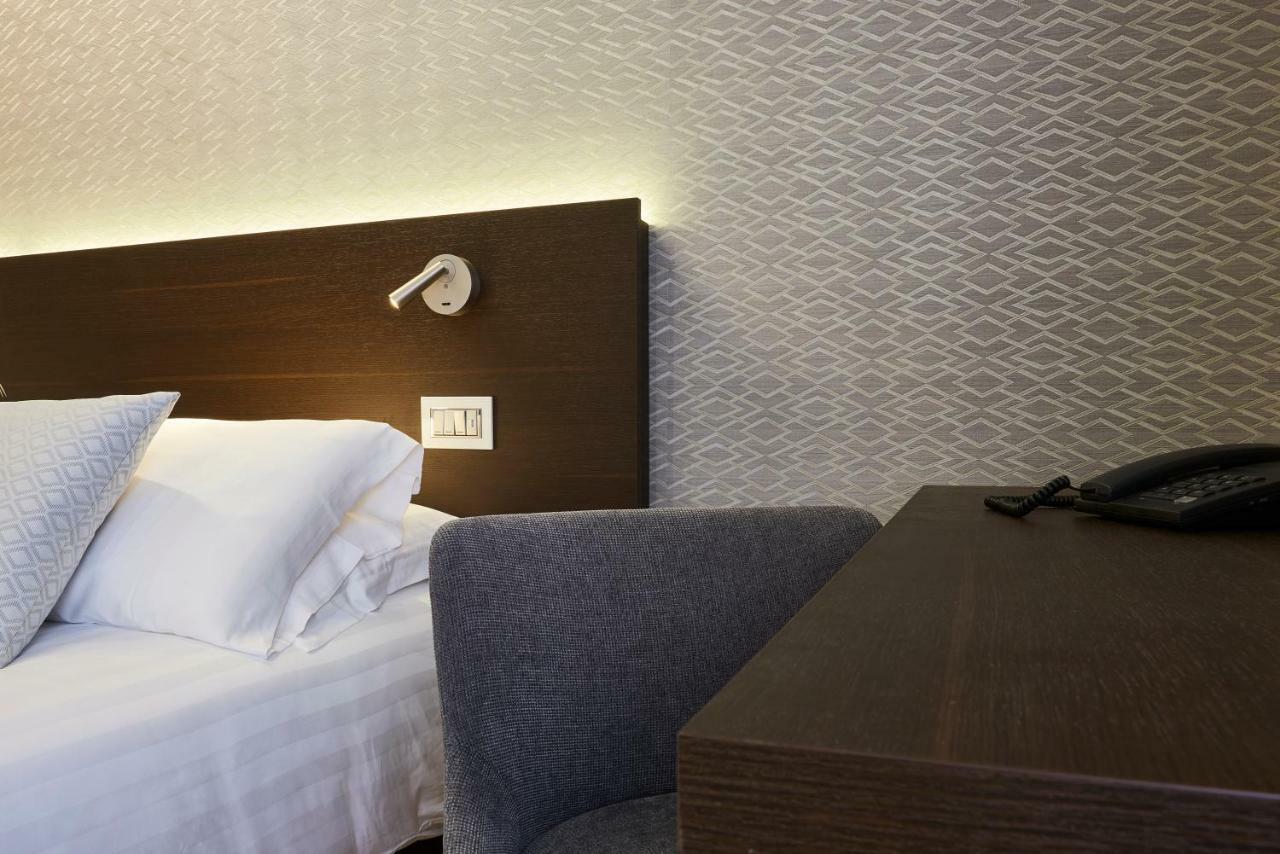 Hotel Michelangelo كارارا المظهر الخارجي الصورة
